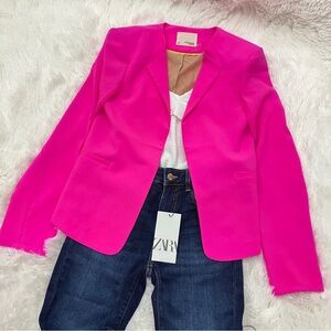 🛍️Women’s Beautiful, Unique Hot Pink Blazer🛍️